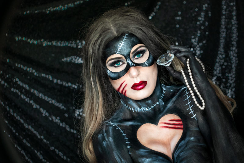 1600_beauty_look_cat_woman_1