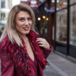 Foto-by-Nadja-Nemetz-Wien-wienerblogger-blogger-fashionblogger-modeblogger-fashion-mode-outfit-red-jacket-she24-fakefur-blonde-blondie-black-bag-jacke-tasche-hallhuber-zalando-sarahkern-sarah-kern-3