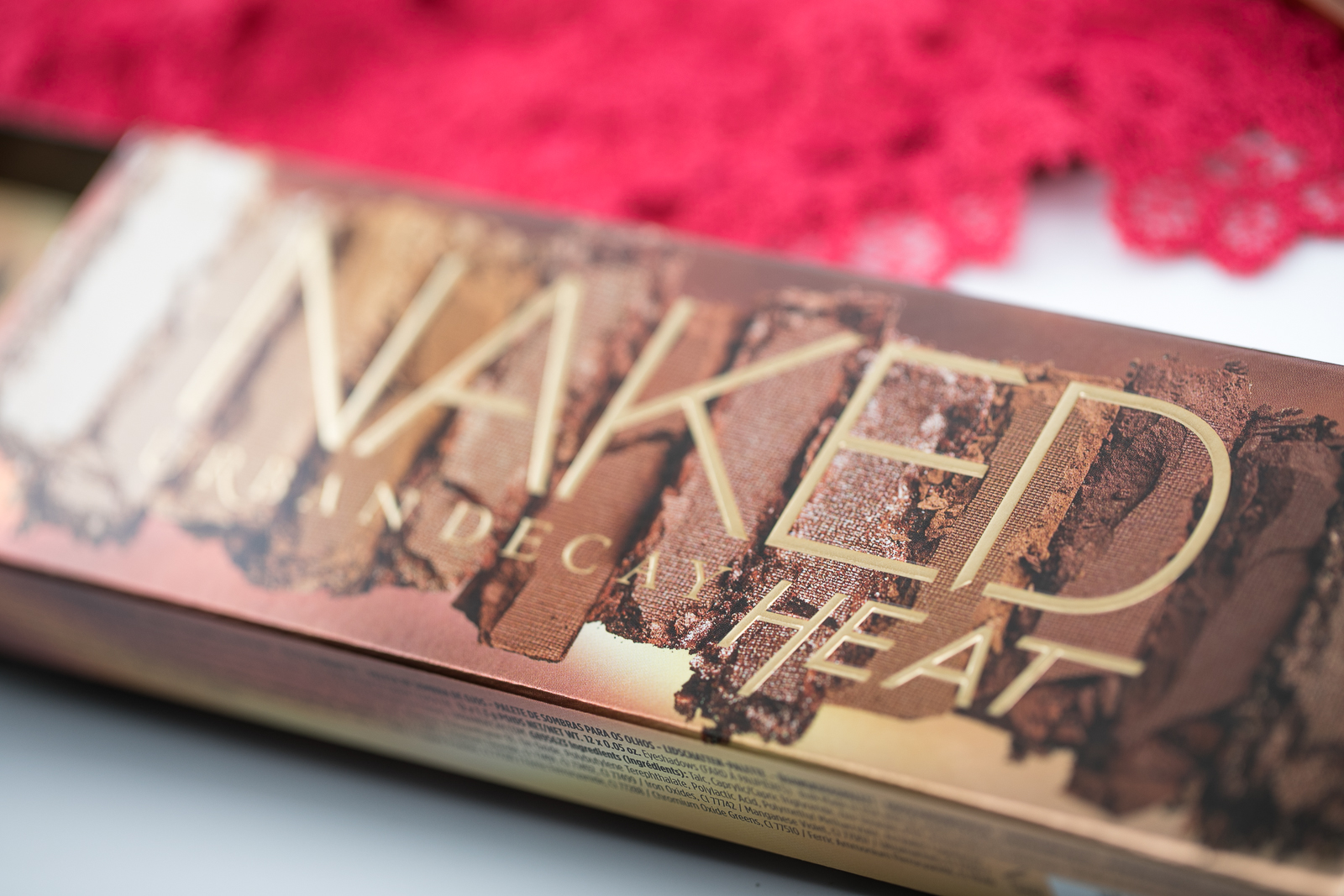 Foto-by-Nadja-Nemetz-Wien-wienerblogger-blogger-beautyblogger_lifestyleblogger-lifestyle-beauty-newin-new-in-urbandecay-urban-decay-heatpallette-heat-pallette-urbandecayheat-eyeshadowpallette-eyeshadow-3