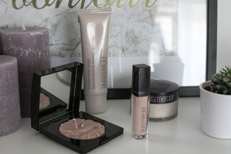 Foto-by-Nadja-Nemetz-Wien-wienerblogger-blogger-beautyblogger_lifestyleblogger-lifestyle-beauty-newin-new-in-musthaves-must-haves-lauramercier-laura-mercier-foundationprimer-eyeshadowbase-illuminator-settingpowder-setting-powder-foundation-primer-1